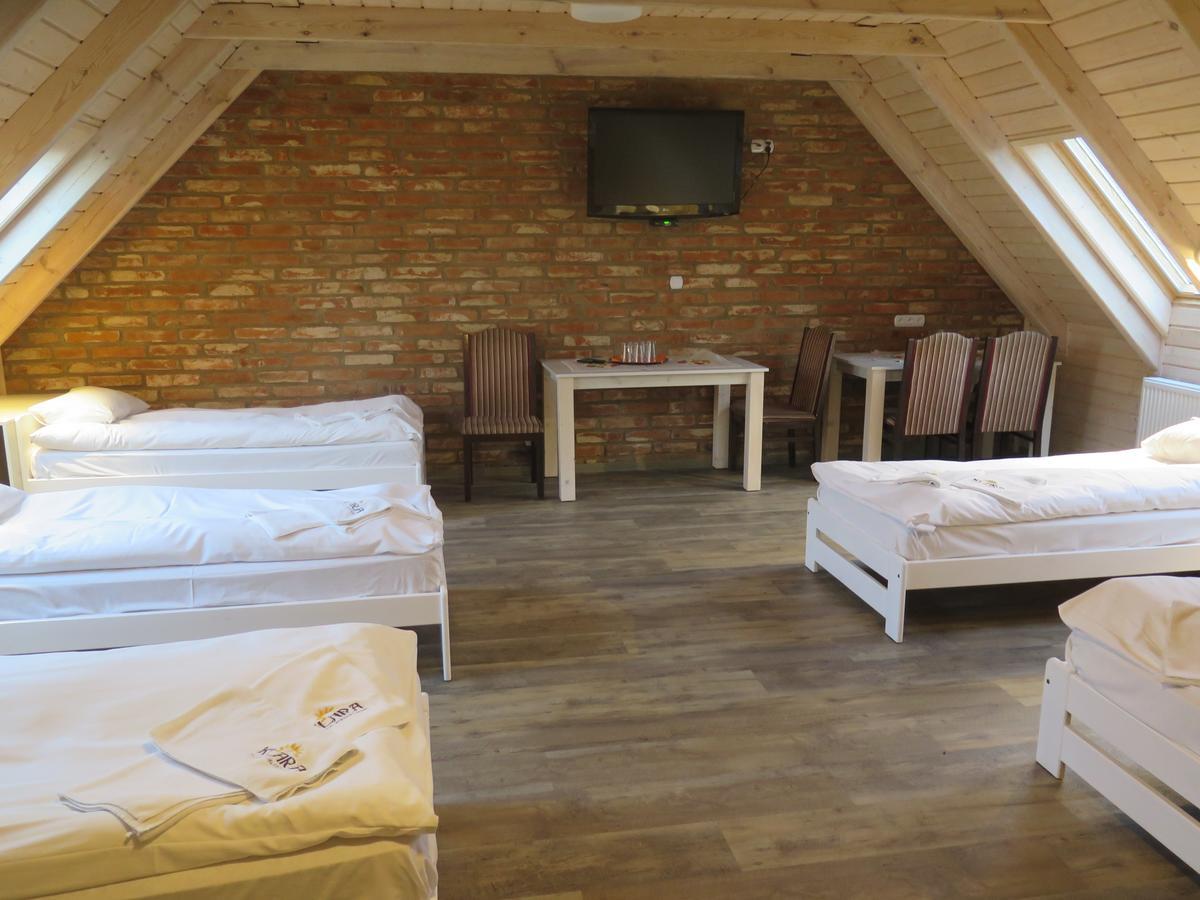 Motel Klara Sobotka  Kültér fotó